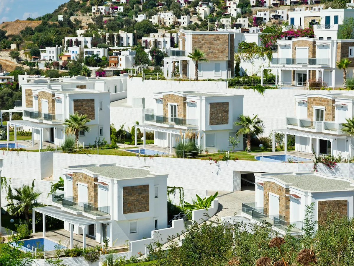 Residential villa compound